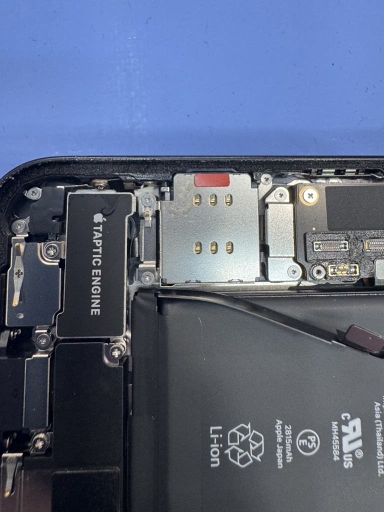 iPhone 12の水没修理｜電源が入らない時の正しい対処法とデータ復旧の成功率を上げるコツ